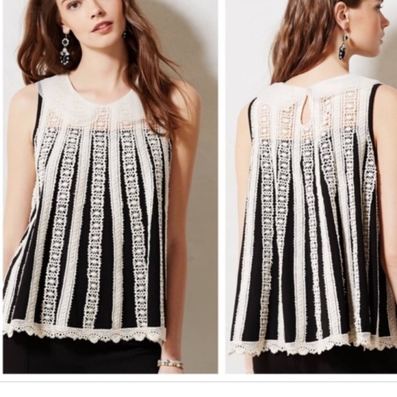Anthropologie Tops - Anthropologie lilis closet lattice line top